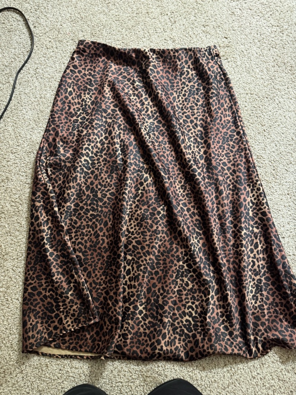 Hot Topic Brown and Black Leopard Print Midi Skirt